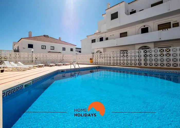 #035 T2 Oura Village By Home Holidays