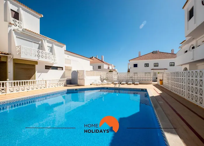 #035 T2 Oura Village By Home Holidays